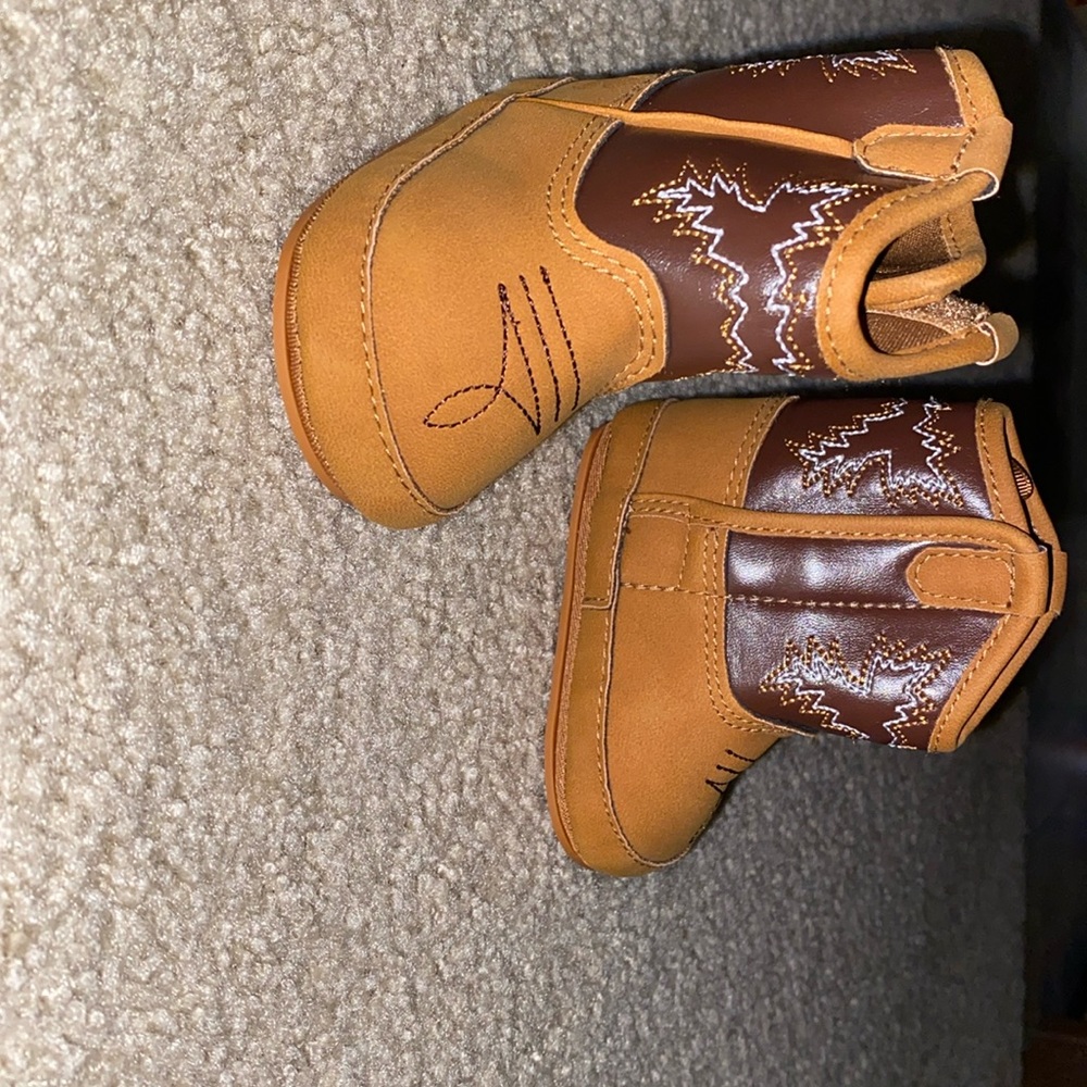 Baby boy cowboy booties